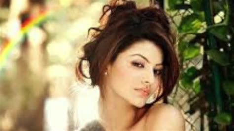 Free Urvashi Rautela Porn Videos